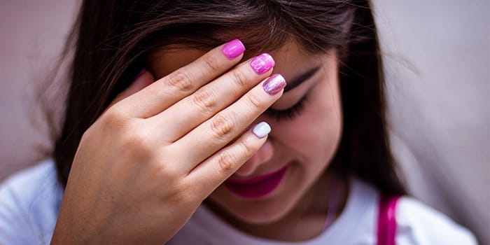 عوامل موثر در شکل گیری خجالت